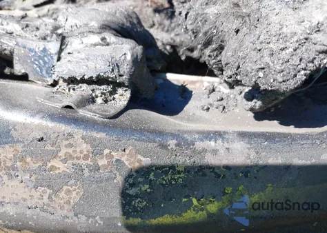 2018 Kia Sorento 2.4L Lx z USA, uszkodzony, nr VIN 5XYPGDA36JG424448